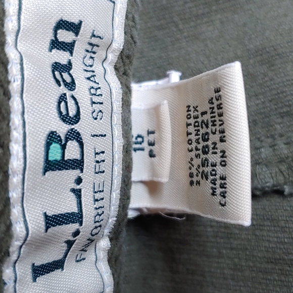 L.L. Bean Petite Green Corduroy Pants - Picture 5 of 6